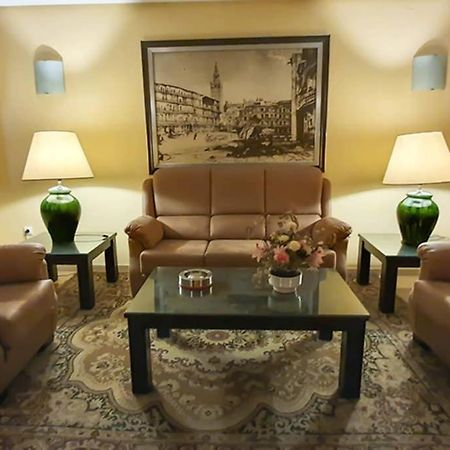 Apartamento Suite Next To Catedral Séville Extérieur photo